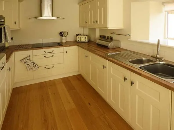 Setch Barn Hébergement de vacances *